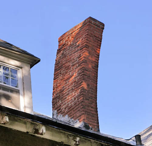 Наклоняющийся дымоход нуждается в ремонте, Атланта, Джорджия